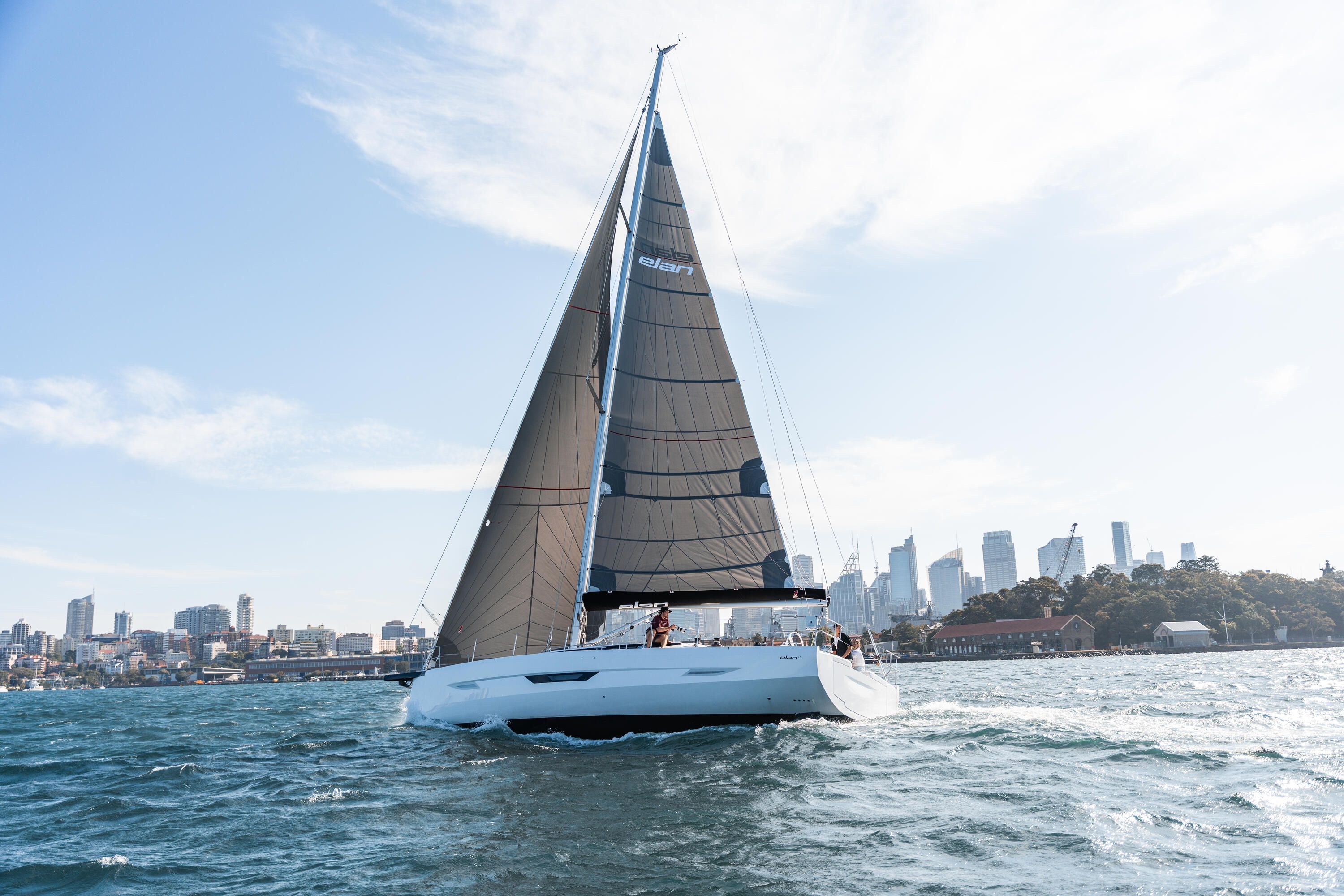 Photo of a sailing boat